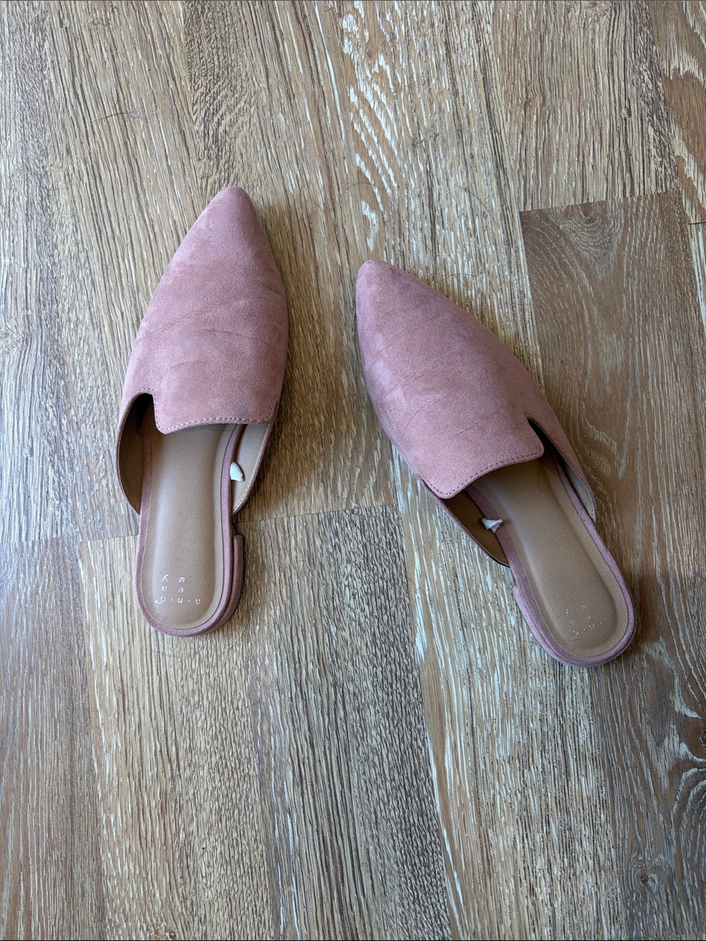 A New Day Womens Pink Suede Pointed-Toe Slide Mules size 9 Like New